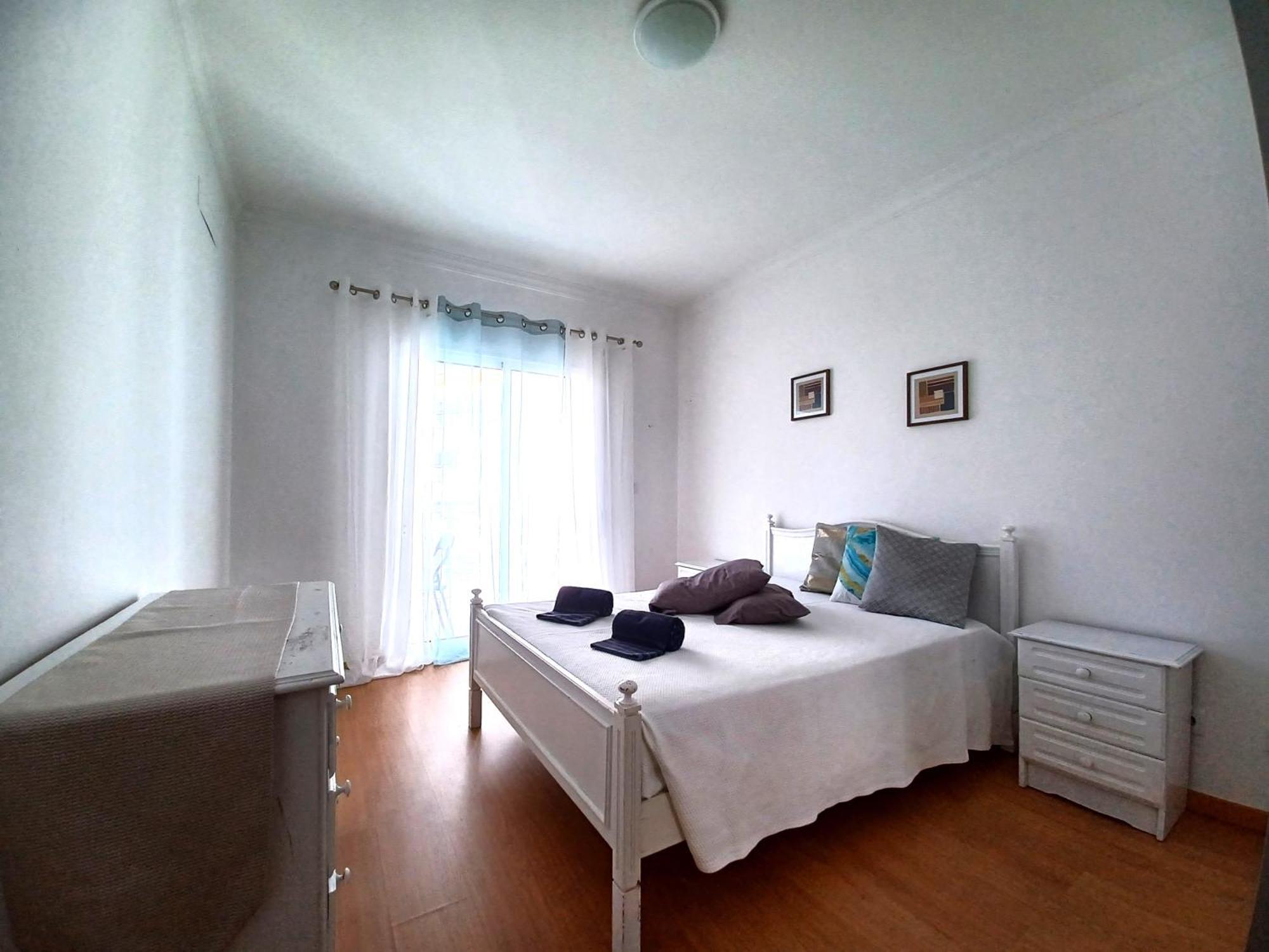 Edificio Lumina Sunshine Beach Apartment ポルティマン エクステリア 写真