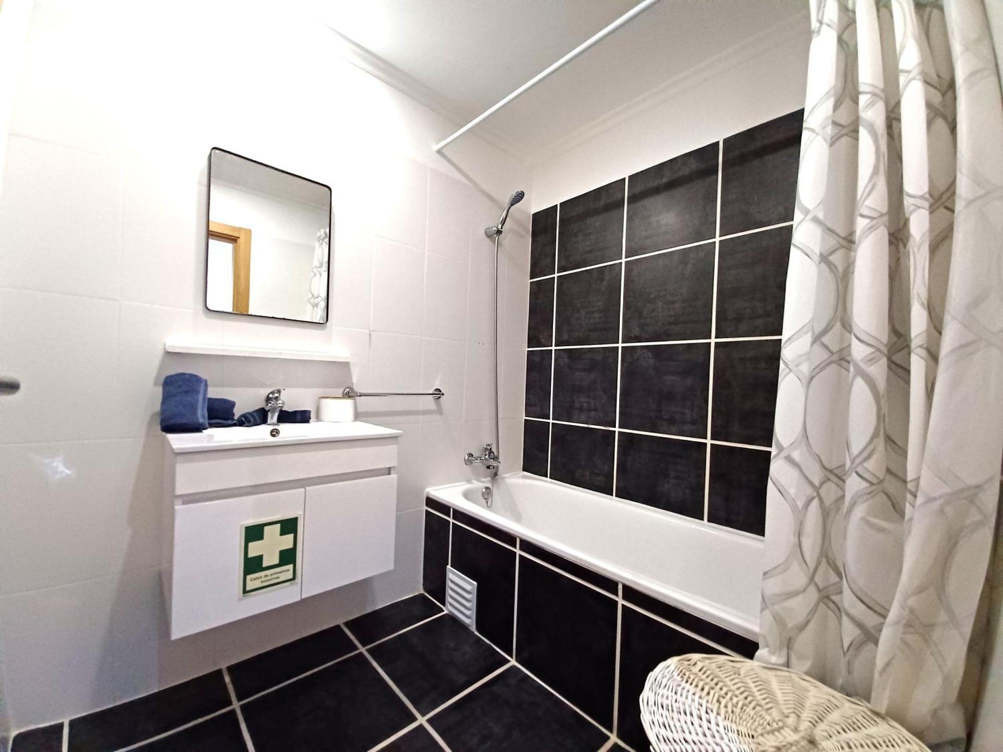 Edificio Lumina Sunshine Beach Apartment ポルティマン エクステリア 写真