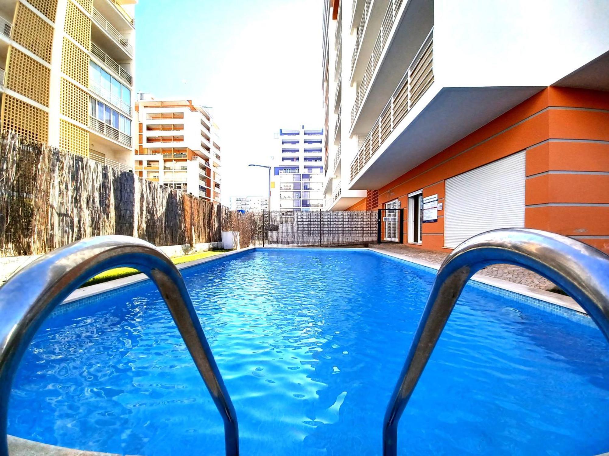 Edificio Lumina Sunshine Beach Apartment ポルティマン エクステリア 写真